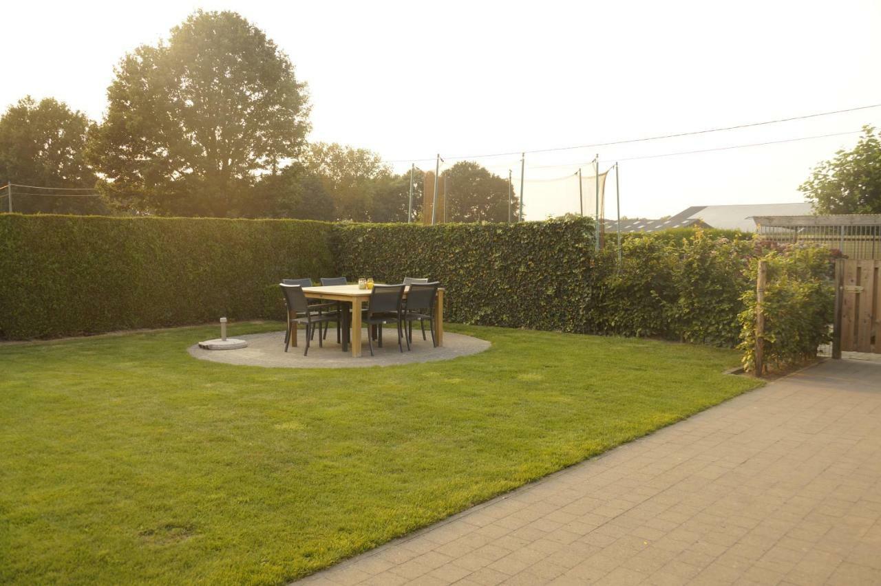 Kampenhof Villa Maaseik Exterior photo